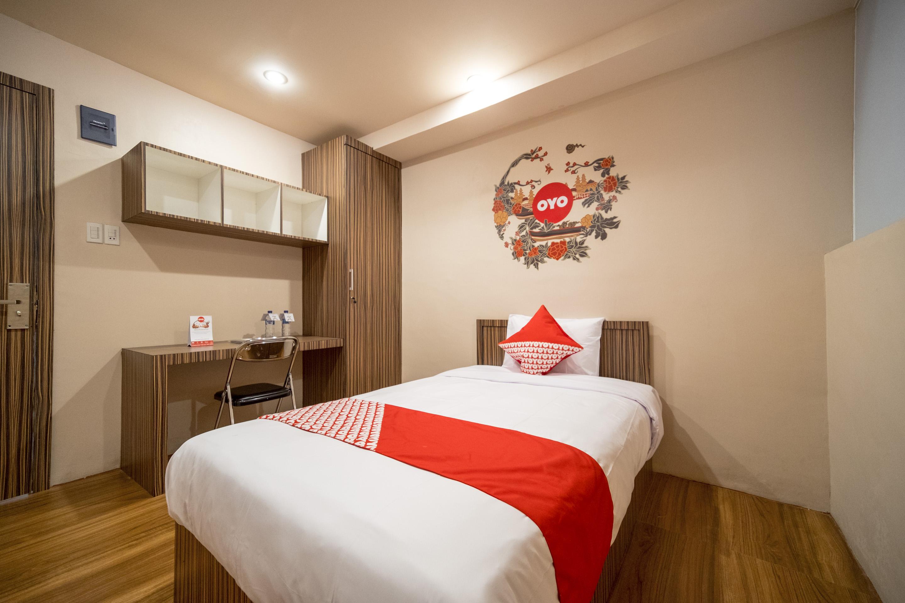 โอโย 291 เมดานซิตี้ ชาเรียะฮ์ Hotel ภายนอก รูปภาพ
