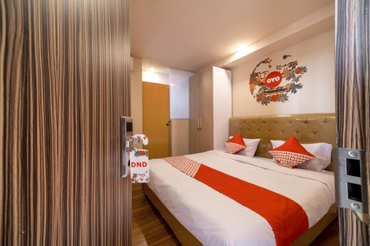 โอโย 291 เมดานซิตี้ ชาเรียะฮ์ Hotel ภายนอก รูปภาพ